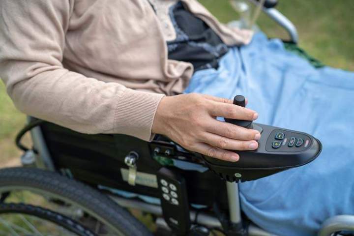 Fauteuil roulant électrique avec joystick Nogent-sur-Marne